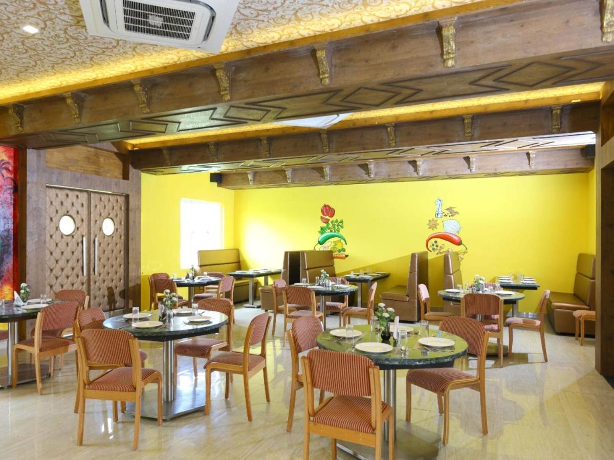 Cinemascope An Apart Hotel Chennai Zewnętrze zdjęcie