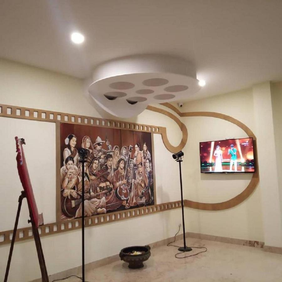 Cinemascope An Apart Hotel Chennai Zewnętrze zdjęcie