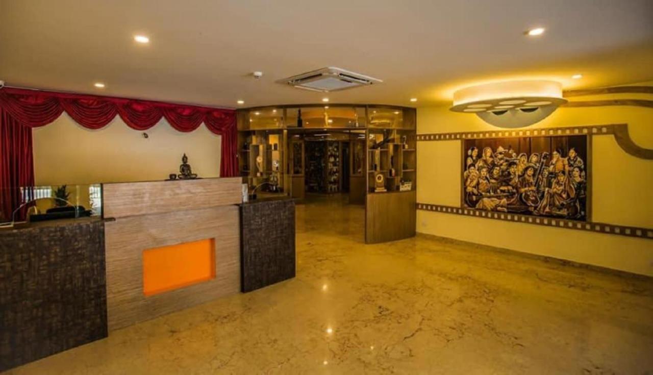 Cinemascope An Apart Hotel Chennai Zewnętrze zdjęcie