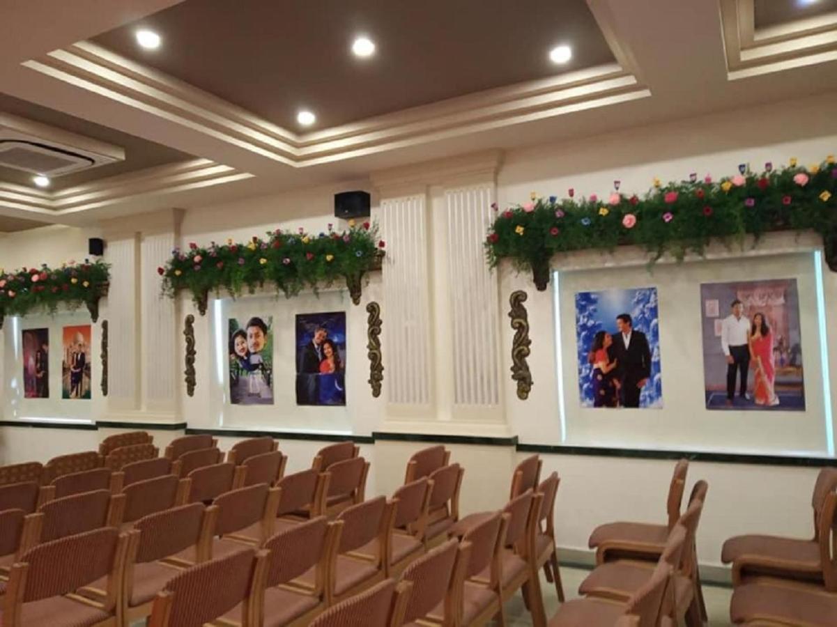 Cinemascope An Apart Hotel Chennai Zewnętrze zdjęcie