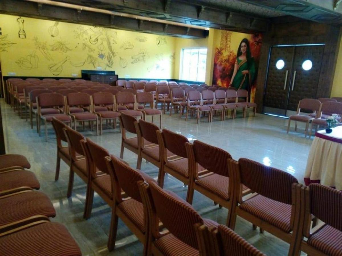 Cinemascope An Apart Hotel Chennai Zewnętrze zdjęcie